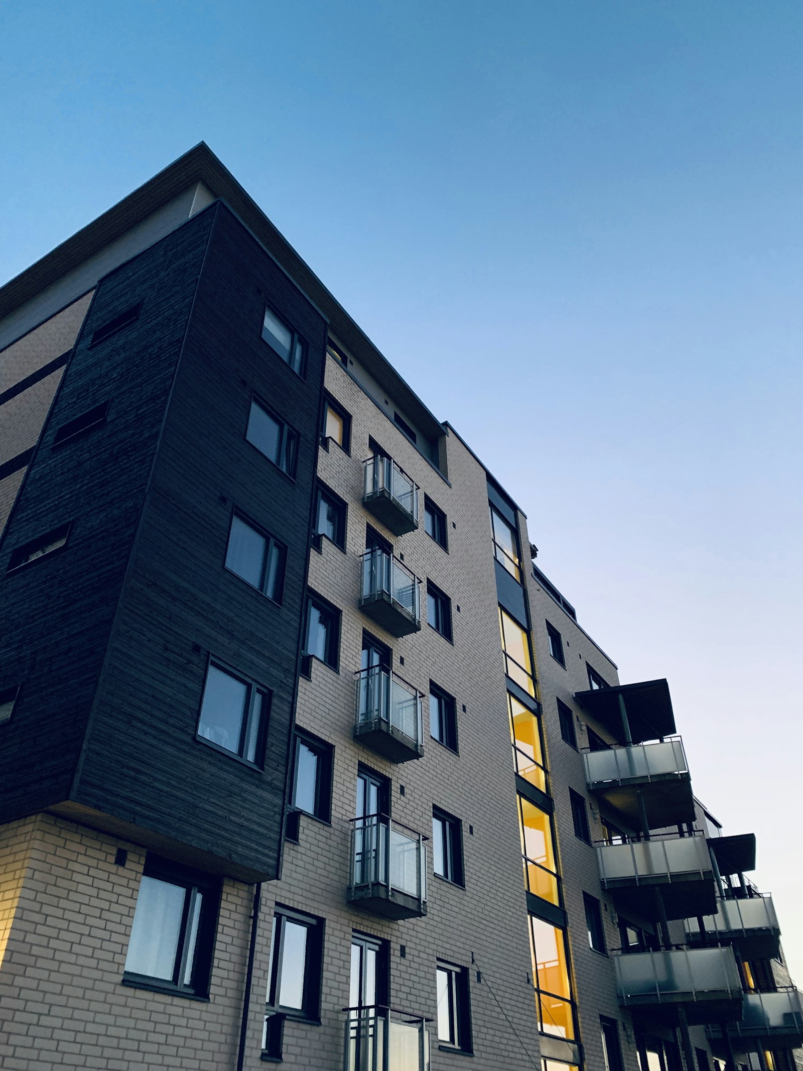 Immeuble d'appartements moderne